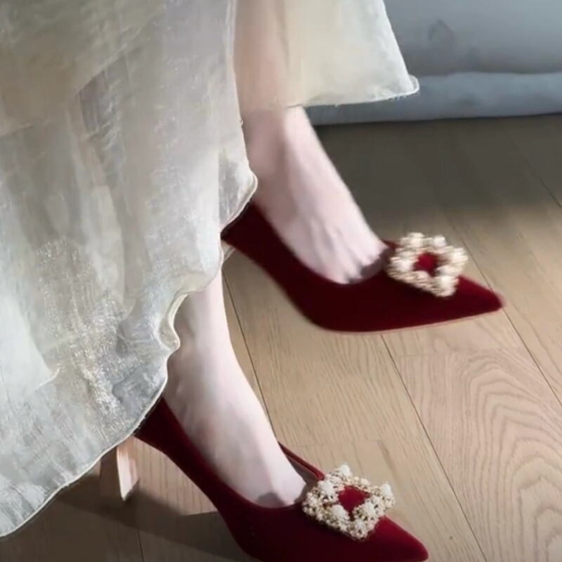 Xiuhe Wedding Dress Two-Way Wear Wedding Shoes for Women 2026 New High Heels Chunky Heel Comfortable Shoes for Toasting Beautiful Maternity Shoes