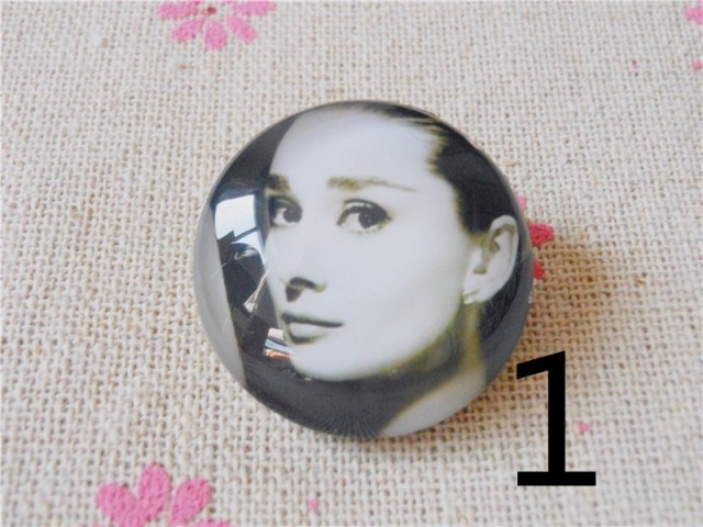 Broche en cristal artificiel - Ref 1180718 Image 6