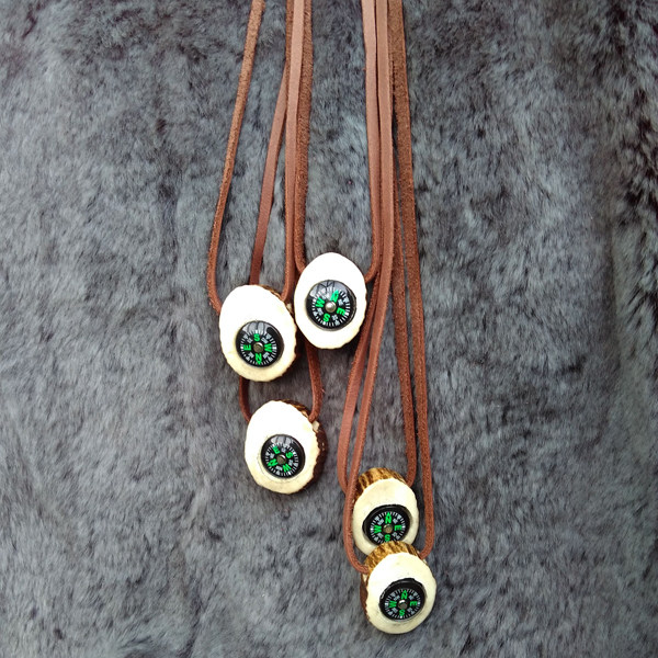 52bushcraft outdoor begging for a deer corner compass means the north needle handmade with leather rope can be hung