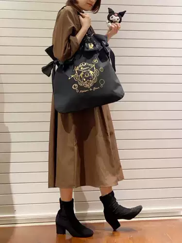 Maison Maison Pear Flower New Cuolomi Merlot Terrier Bog Dog Dog Canvas Сумки для плеча A4 могут быть в наличии