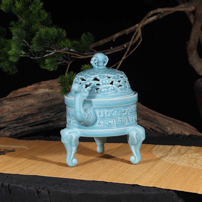 Jingdezhen delicate celadon sky blue porcelain censer triangle elephant nose porcelain present high furnace by hand