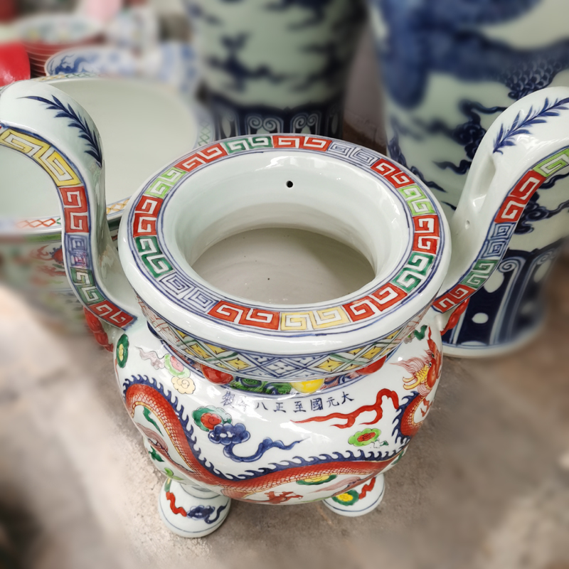 Jingdezhen hand - made imitation red dragon censer temple temple practical large present Jingdezhen yuan dynasty color red dragon furnace