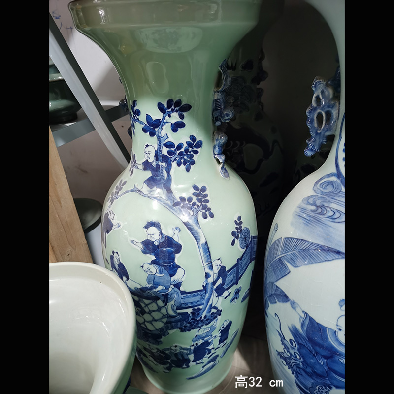 Jingdezhen antique vase happy character of archaize dowry lions ears blue and white landscape ancient vase of the republic of China