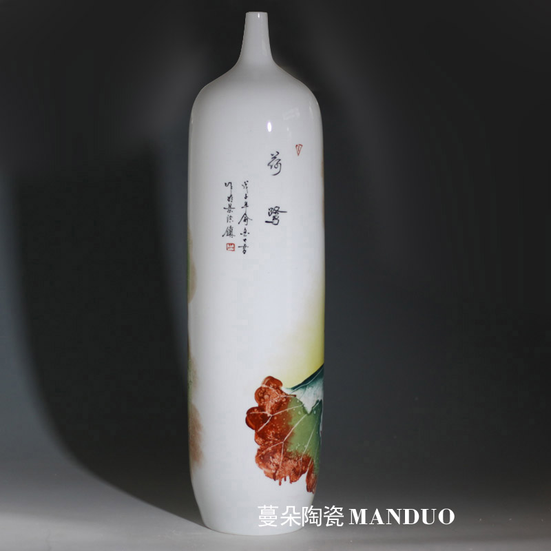 Jingdezhen hand - made decorative vase modern hand - made color lotus lotus art porcelain decorative vase vase