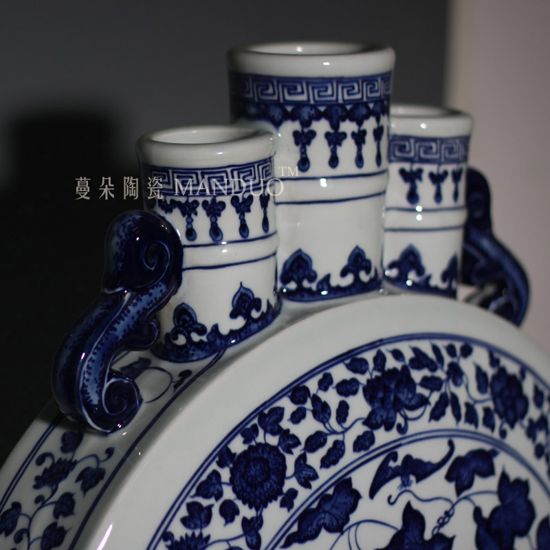 Jingdezhen guanyao three GuanBian hand - made porcelain imitation antique furniture furnishings porcelain bottle rich ancient frame decoration