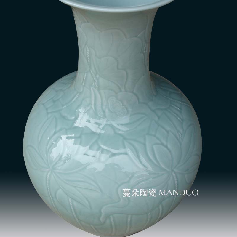 Jingdezhen shadow blue its big porcelain vase 68 cm high hand - carved lotus vase elegant vase