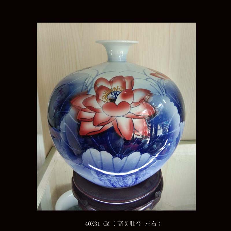 Jingdezhen porcelain hand - made lotus flower vase fashionable sitting room elegant crafts ceramics display cabinet