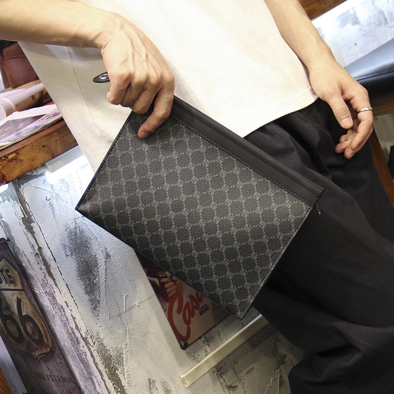 Men Hands Bag Fashion Hand Clip Bag Business Large Capacity Wash Bag Hand Grip Wallet Trend Envelope Bag