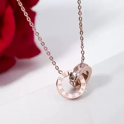 2020 New pendant light luxury choker does not fade titanium steel double ring necklace female tide Net red ins simple temperament
