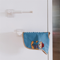 Little-House of the House of the Litter) Telescopic steering-adhesive multifunction hanger hanger