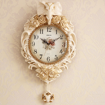 Elephant personality wall clock Pastoral European style trend watch Silent pendulum clock Wall-mounted quartz clock Household creative living room clock