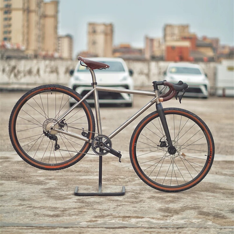 Diyun Dioren R1 Gravel Thru-Axle Disc Brake Titanium Alloy Touring Gravel Drop-Bar Road Bike Diyun Dioren R1 Gravel Thru-Axle Disc Brake Titanium Alloy Touring Gravel Drop-Bar Road Bike
