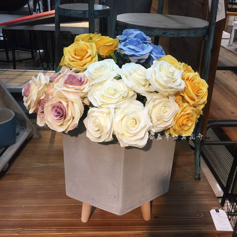 Mô phỏng hoa hồng Hàn Quốc bó hoa cưới bó hoa trang trí nhà hoa hồng lụa hoa cắm hoa phụ kiện - Hoa nhân tạo / Cây / Trái cây