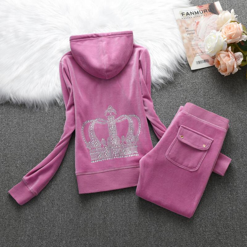 Juicy Coconut Velvet Casual Sportswear Suit for Women with Crown Rhinestones, Slim-Fit Cardigan Sweatshirt for Spring and Autumn