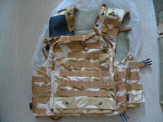 New British military version of the original British imported desert camouflage MK3 change anti-fragmentation clothing skin special price
