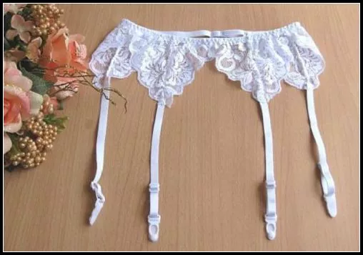 Châu âu và Hoa Kỳ phổ biến kích thước lớn tam giác garter phù hợp với garter garter buckle clip ống dài ống cao trên đầu gối vớ dây đeo nịt