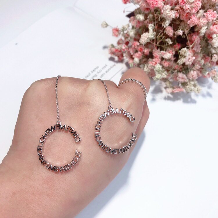 Свисающие серьги 新款2025现货韩耳钉英文字母大圆圈吊坠长款耳环s925银女耳线潮 OTHER