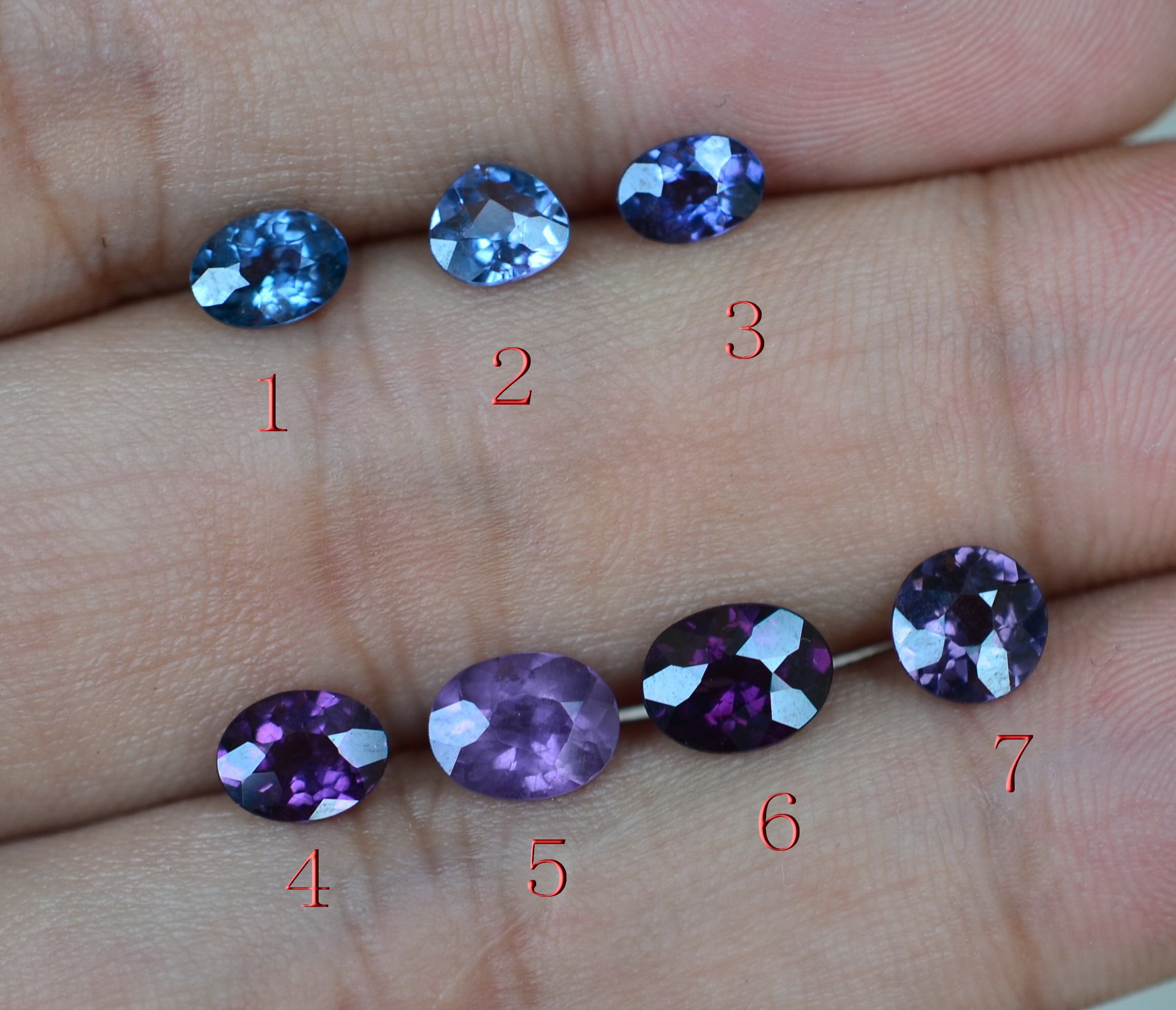 Natural without any optimized processing spinel stone color treasure ring surface clarity good blue green purple fire color certificate