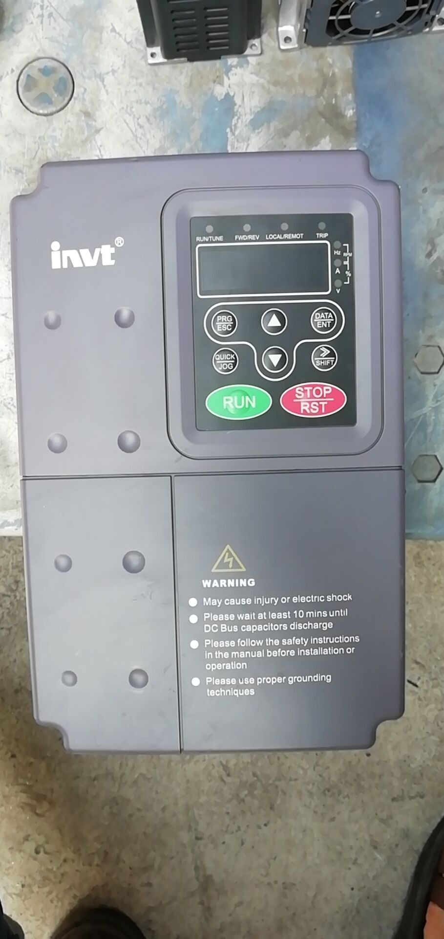 CHF100A-5R5G 7R5P-4 Used 90% new INVT 5 5KW heavy-duty inverter