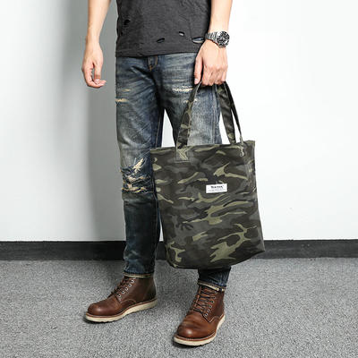 TickTock camouflage Tote bag, a retro Japanese workwear single-shoulder handbag, is a versatile bag that can be used on both sides