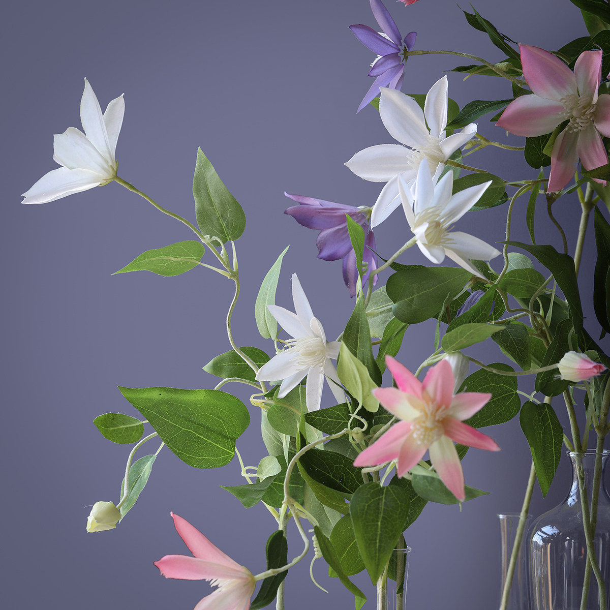 INS wind natural wind high simulation water floating lotus living room bedroom table bouquet silk flower hands flower flower jewelry