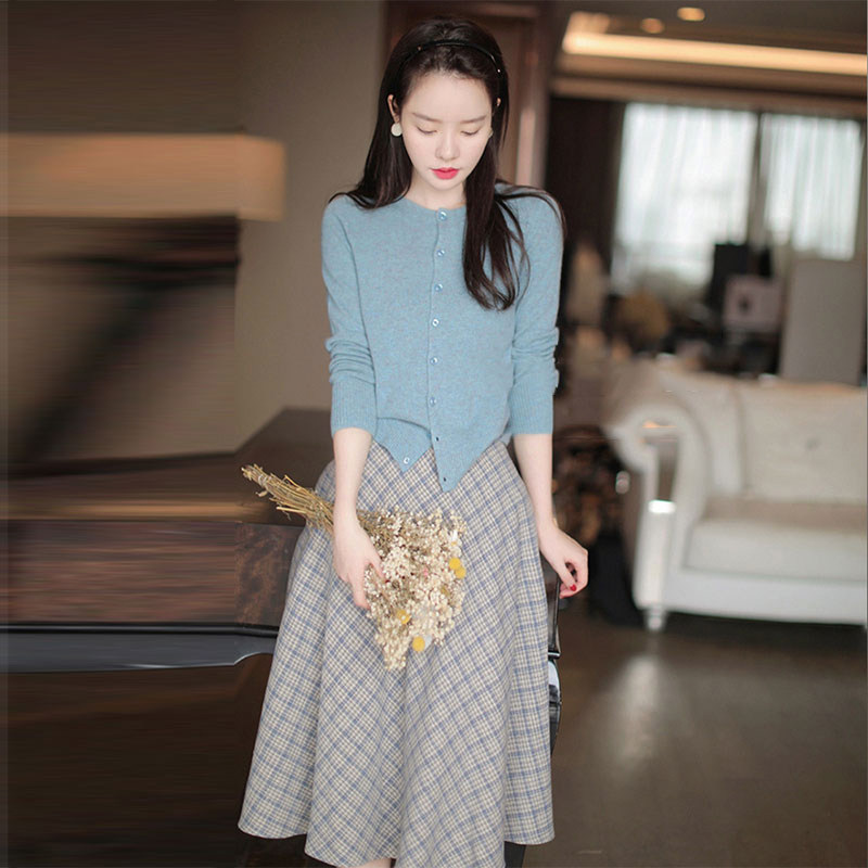 Mularsa Port Wind Retro Knit Cardiovert Half Body Dress Two Sets Women 2022 Early Spring New Temperament Suit