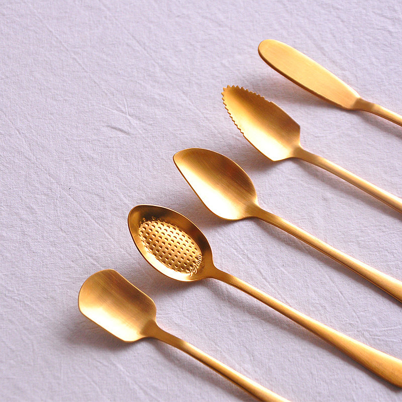 Beauty Ins Retro Golden Strawberry Spoon Ice Cream Scoop Ice Cream Spoon Cake Spoon Sweet Pastry Spoon Fruit Puree Spoon