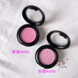 Illamasqua, румяна, розово-фиолетовое сухое молоко, 4.5г