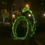 Plaza Fitness Lighting Dragon Dragon Dragon Ribbon бросает Dragon Color Strike Начальная школа для взрослых и пожилых людей, играющих в танец дракона после головы