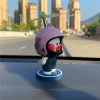 Маленькая Лан (розовая свинья)