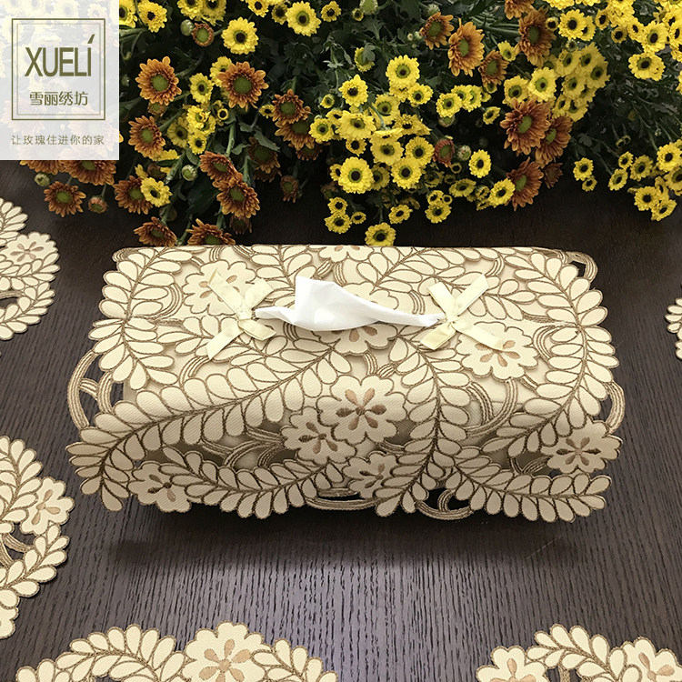 Fashion pastoral fabric European-style Chinese-style American embroidered napkin set paper towel set paper towel box set mountain flowers