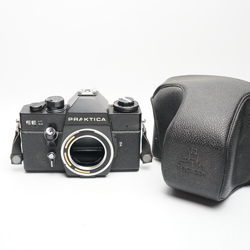 Once a space station camera, Germany's top PRAKTICA EE2 film SLR camera rare model