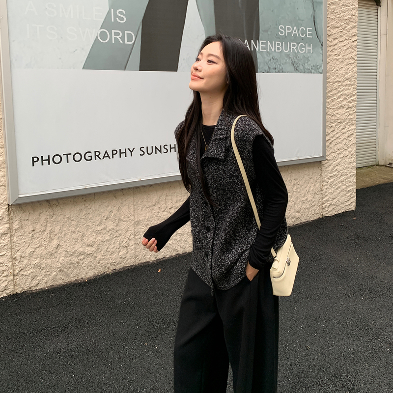 Lao Yang's Private Label Me/Duncan Sesame Vest, Floral Yarn Intellectual Old Money Style Slimming Versatile Sleeveless Knit Sweater for Spring