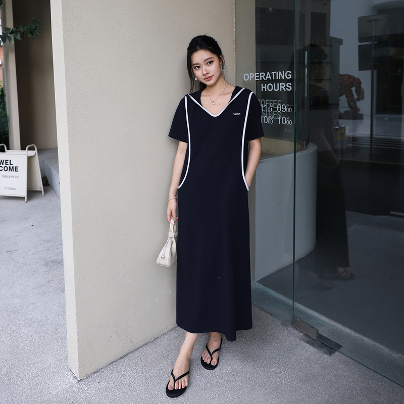 Lao Yang's Private Label Me Paris Business School 100% Pure Cotton Stretch Double C Bone Line Slimming Versatile Fashion Dress for Summer Lao Yang's Private Label Me Paris Business School 100% Pure Cotton Stretch Double C Bone Line Slimming Versatile Fashion Dress for Summer