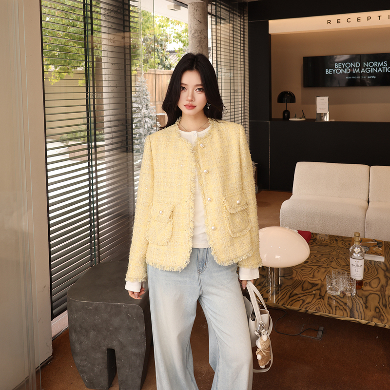 Lao Yang's Clothing Me Stylish Age-Reducing Top for Women, Sheep Wool Tweed, Starry Sky Style, Chanel-Inspired Jacket for Spring Lao Yang's Clothing Me Stylish Age-Reducing Top for Women, Sheep Wool Tweed, Starry Sky Style, Chanel-Inspired Jacket for Spring
