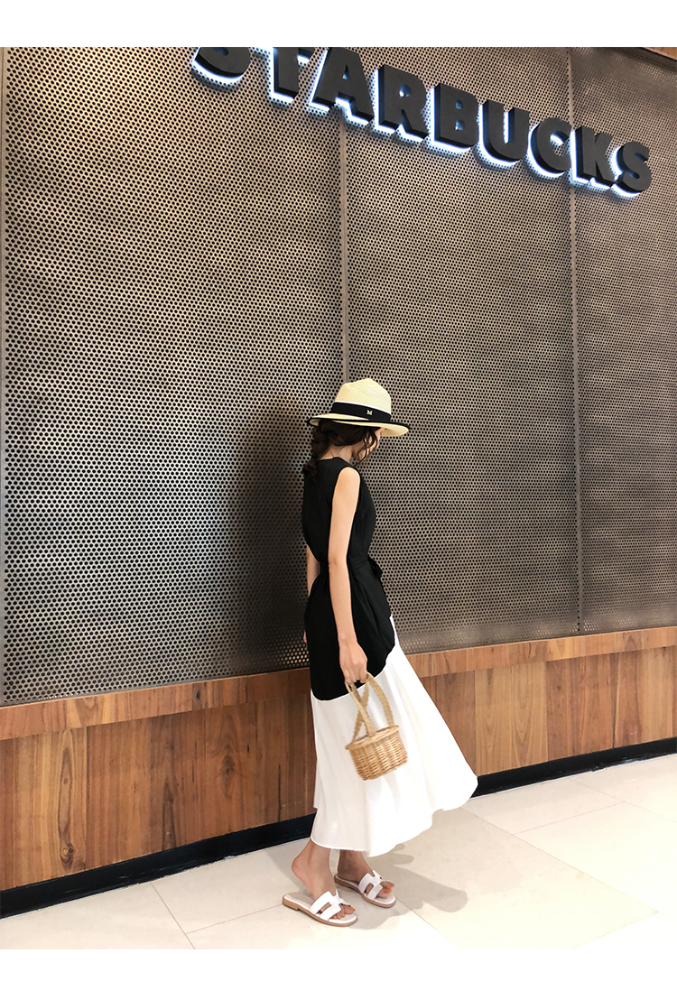 DABI 韓系時尚下擺不規則拼接無袖洋裝 DABI 韓系時尚下擺不規則拼接無袖洋裝