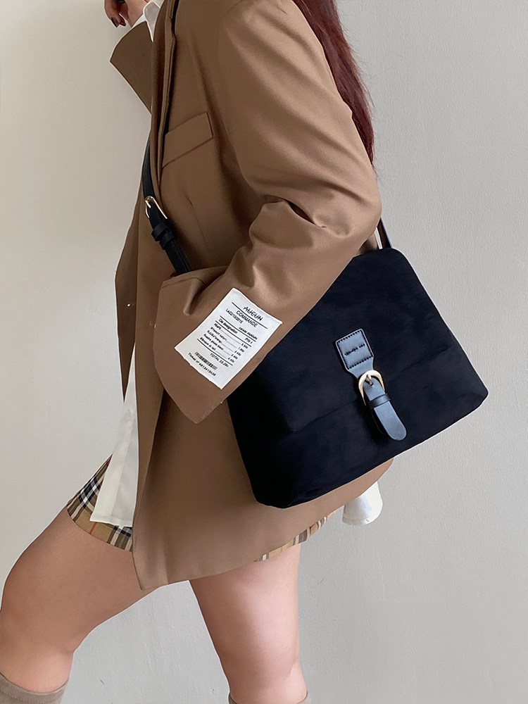 Damen Samt Schultertasche Im College Style Für Die Schulter_voghion.com