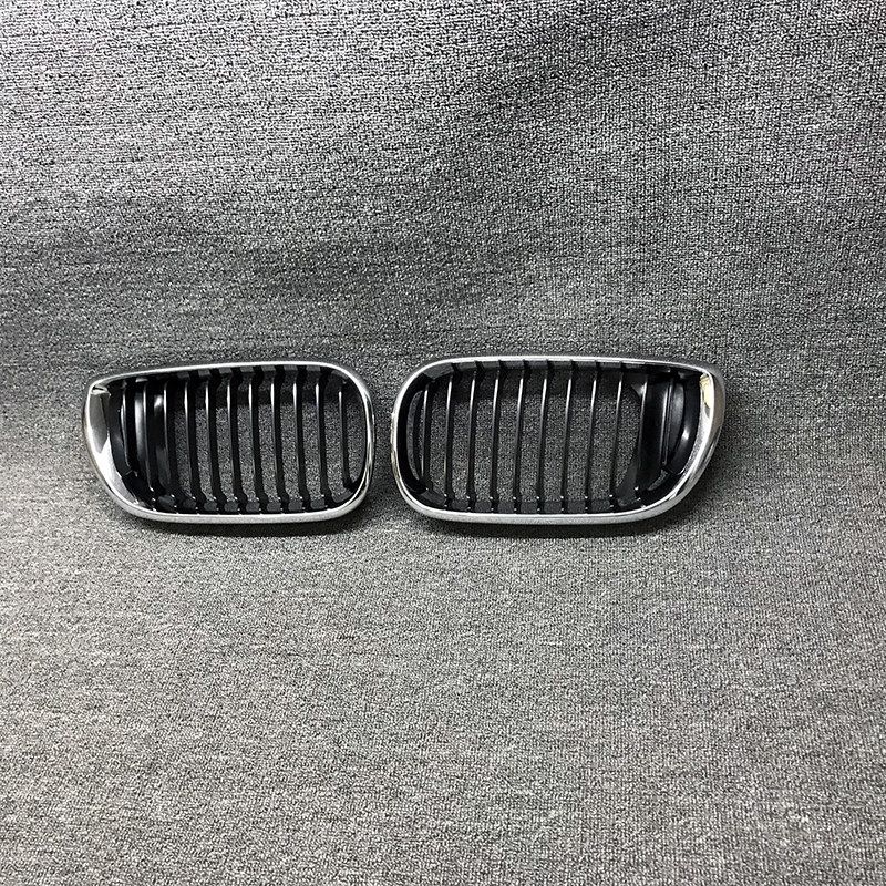 Решетка радиатора передняя (ноздри) для BMW 3 Series E46