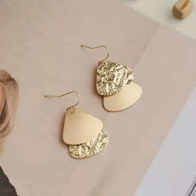 Matte gold earrings niche design sense senior summer metal earrings personality French earrings simple cold wind