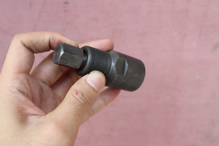 Công cụ sửa chữa xe máy ba bánh 70110 125 150 khử từ động cơ công cụ kéo 3 với mã kéo - Bộ sửa chữa Motrocycle tua vít 4 cạnh