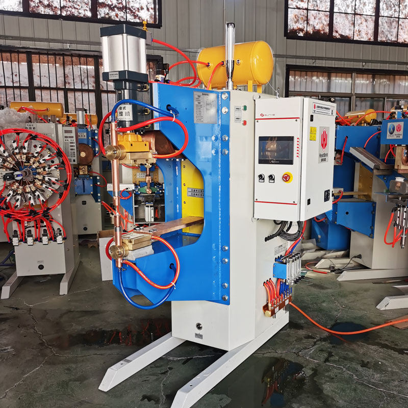 Foot-powered intermediate frequency point welding machine desktop three-phase frequency conversion nut plated zinc plate stainless steel aluminium plate convex welding machine