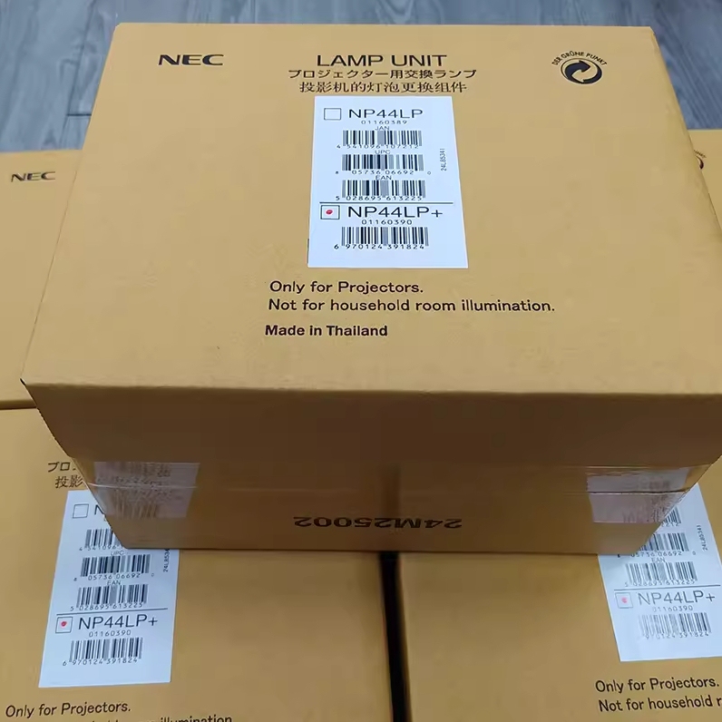 Suitable for Nec Pa5520W/Cf6500X/Cf6600Uw/Cf6700X/Cb4600U/P474W/U P554W/U P603X Pe523X+ Projector Lamp Bulb Np44Lp