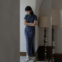 Jasmine cheongsam spring and autumn short sleeve full open long retro daily jacquard linen old cheongsam Blue Mountain