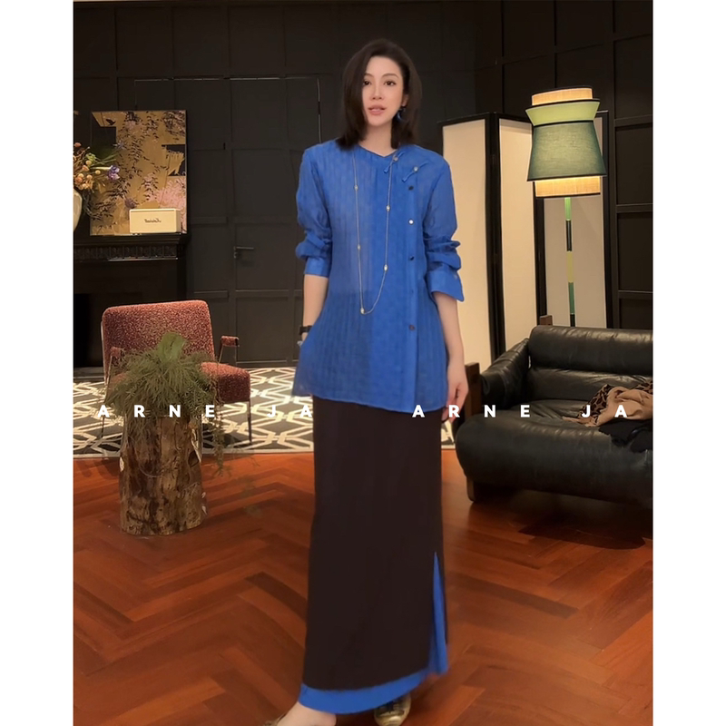 「Arne Ja」Natural Creation, Traditional Plant-Dyed Tencel Linen Pleated Silhouette Blouse D61Sc3090