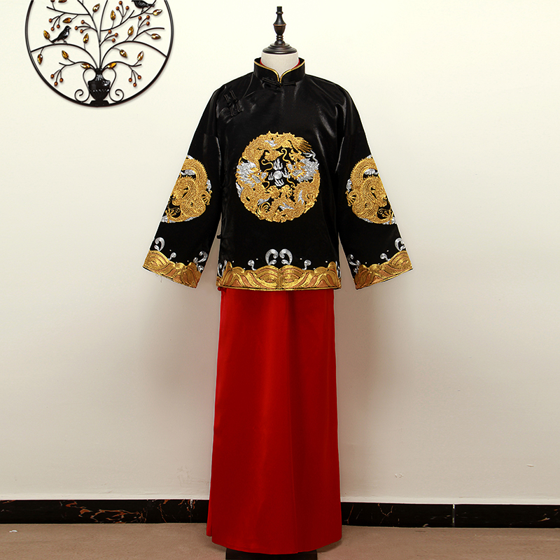 2020 mới kimono chương đen váy cưới nam gió của Trung Quốc bánh mì nướng chiếc váy của nam giới chú rể áo ngựa thêu