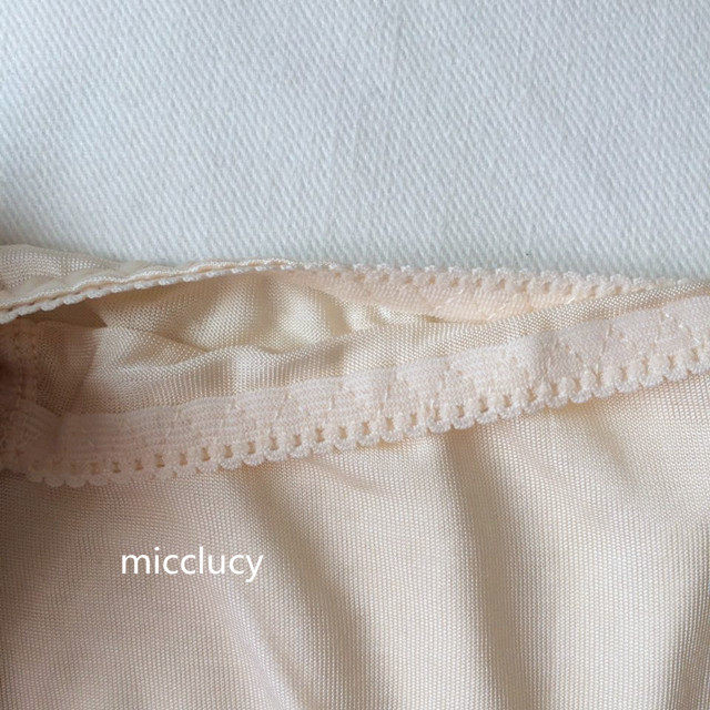 Slip jeunesse simple en soie - Ref 642862 Image 25