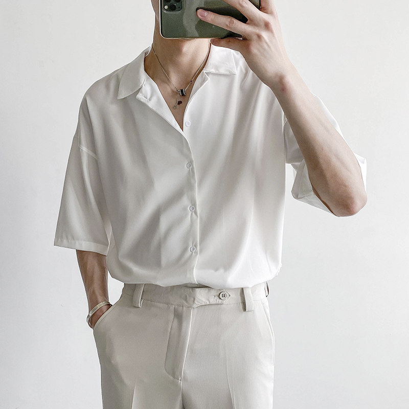 ZPZ light cooked wind Korean version of the youth loose short-sleeved shirt men's summer trend handsome 5 five points in the sleeve white shirt