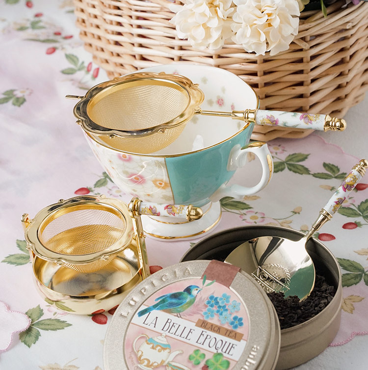 Spot Japan imported Wedgwood Minton Minton gold-plated tea spoon Bone China tea filter tea leak