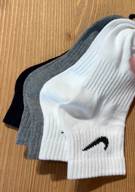 Authentic Nike Men's and Women's Socks 2025 Summer New Sports Socks Quick-Drying Breathable Socks Sx7677-964