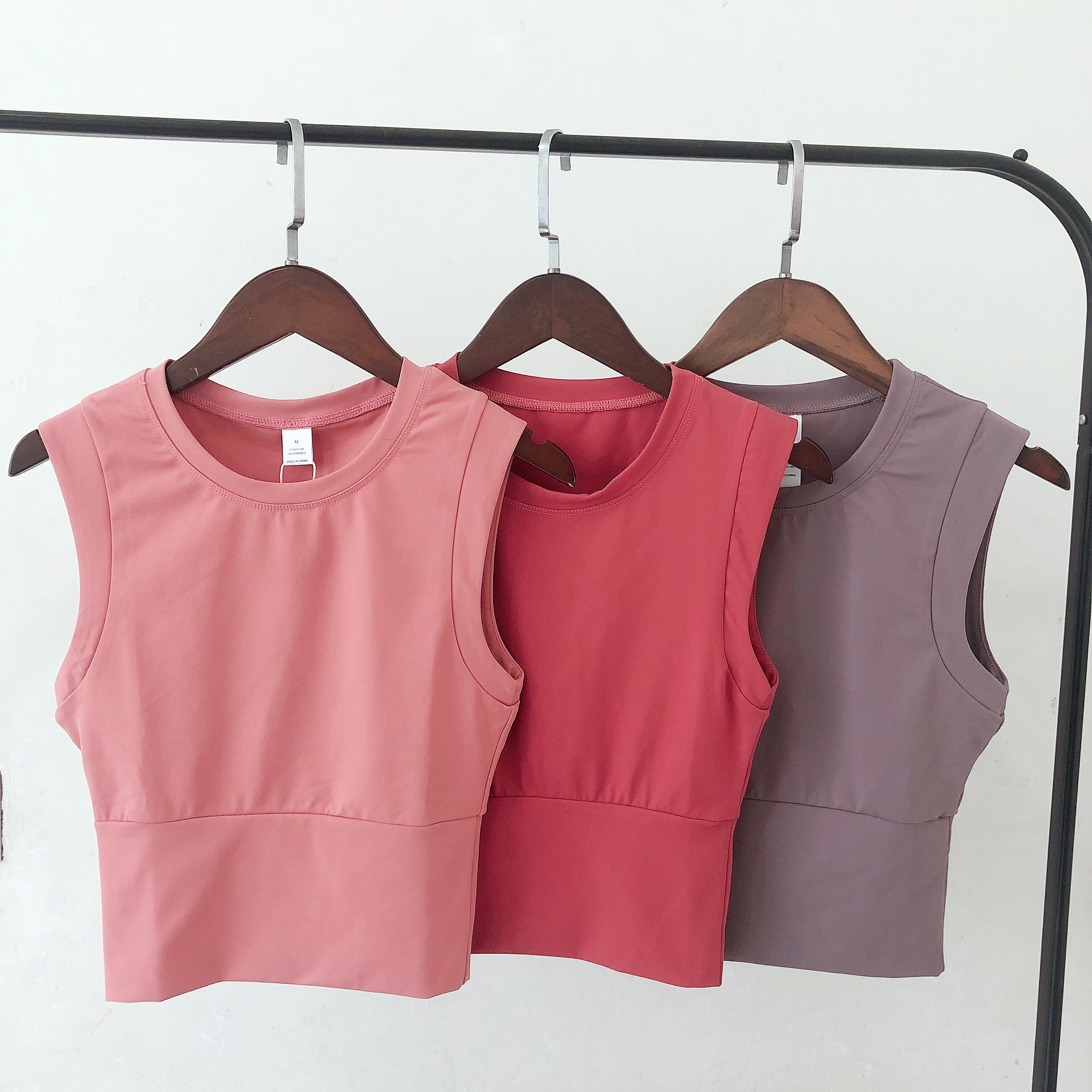 Nylon Comfortable Sexy Sleeveless Sports Vest I-shaped Tight Elastic Fitness Clothes Running Dance Yoga Clothes Women